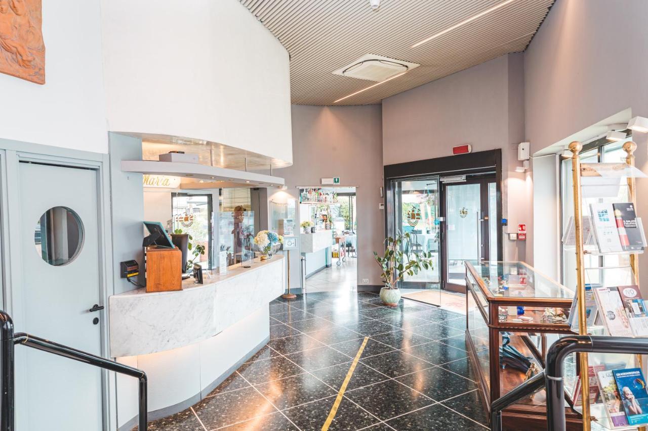 Hotel Santa Maria Chiavari Zewnętrze zdjęcie