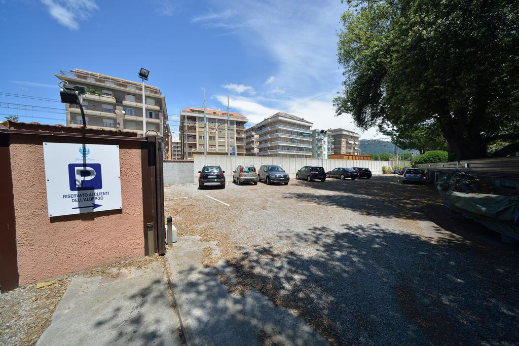 Hotel Santa Maria Chiavari Zewnętrze zdjęcie